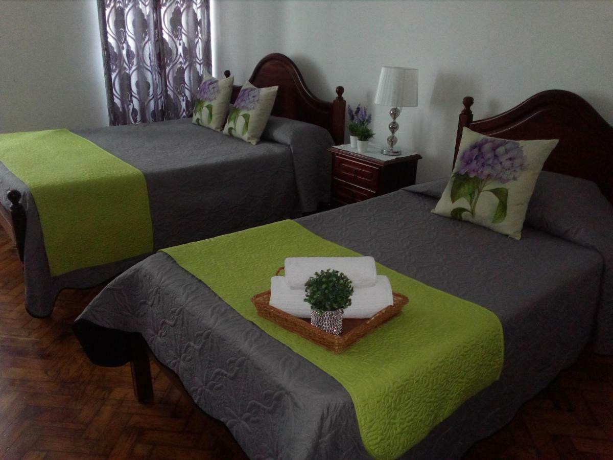 Apartamento Couto Ponta Delgada Exteriör bild